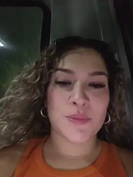 Snapshot of Sara_smiiith211 chatting on 27, 5, 2026 Sara smiiith211 online show from 27, 5, 2026