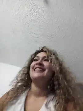 Snapshot of Sara_smiiith211 chatting on 19, 5, 2026 Sara smiiith211 online show from 19, 5, 2026