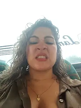 Sara smiiith211 online show from 27, 11, 2025