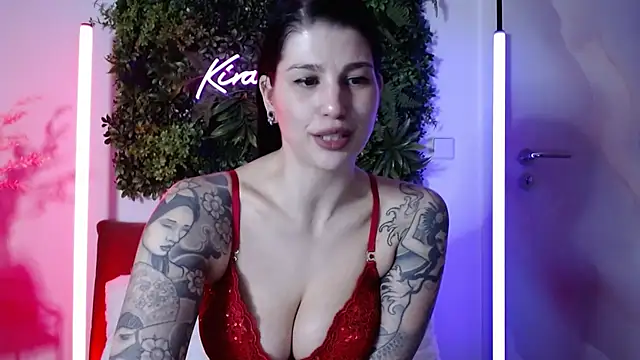 KiraKane1 online show from 13, 2, 2025
