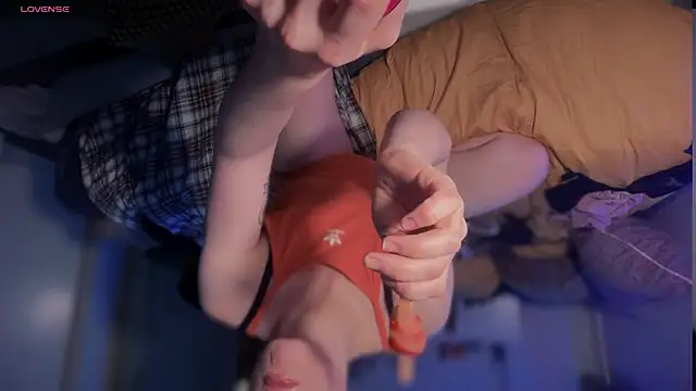 Snapshot of bukkakebae1 chatting on 29, 12, 2024 bukkakebae1 online show from 29, 12, 2024