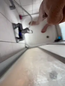 Bennyben8604 online show from 13, 4, 2026