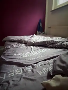 Bennyben8604 online show from 9, 1, 2025