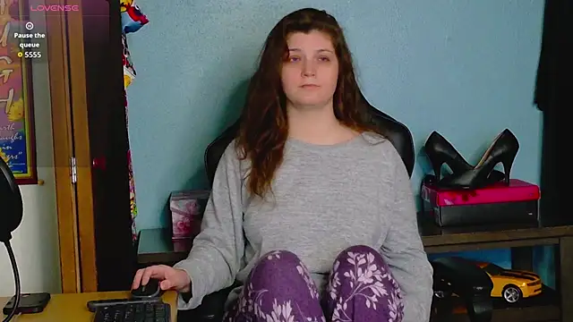 TreeJeanne online show from 10, 11, 2025