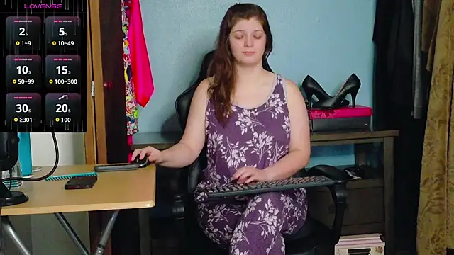 TreeJeanne online show from 30, 10, 2025