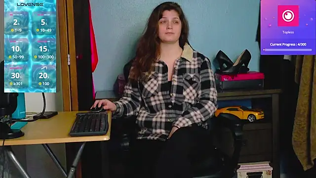 TreeJeanne online show from 7, 11, 2025