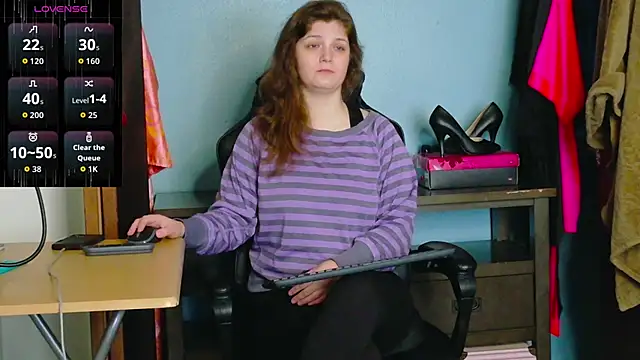 TreeJeanne online show from 19, 10, 2025