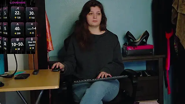 TreeJeanne online show from 27, 10, 2025