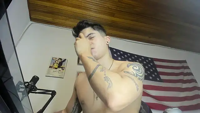 charlie hotxxx online show from 16, 4, 2026