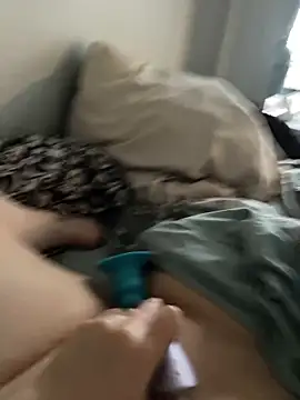 sylviahhh online show from 29, 12, 2024