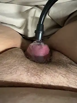 sylviahhh online show from 23, 3, 2026