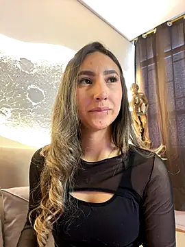 Snapshot of _Emma_Valka chatting on 31, 10, 2025 Emma Valka online show from 31, 10, 2025