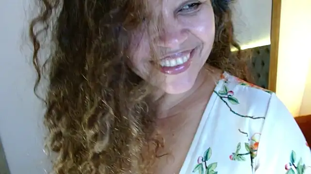 Alma Sexyy online show from 24, 2, 2025