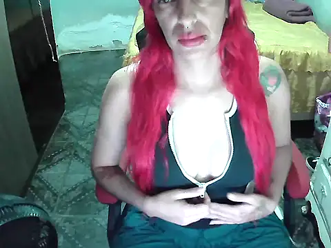 ManuEscarlate13 online show from 31, 1, 2025