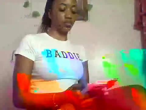 Queeen model online show from 21, 2, 2026