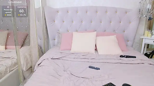 Snapshot of Damn_Bae_ chatting on 6, 3, 2025 Damn Bae online show from 6, 3, 2025