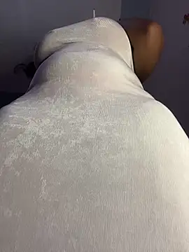 Cherrytowild online show from 8, 1, 2026