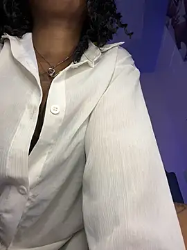 Cherrytowild online show from 21, 12, 2025