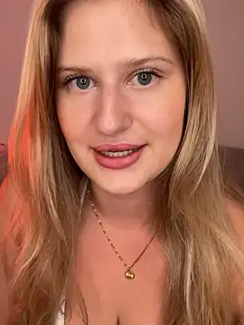 Snapshot of Busty-Ellie chatting on 8, 7, 2026 Busty-Ellie online show from 8, 7, 2026