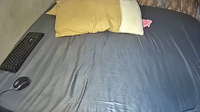 BustyThickyAss online show from 15, 6, 2026