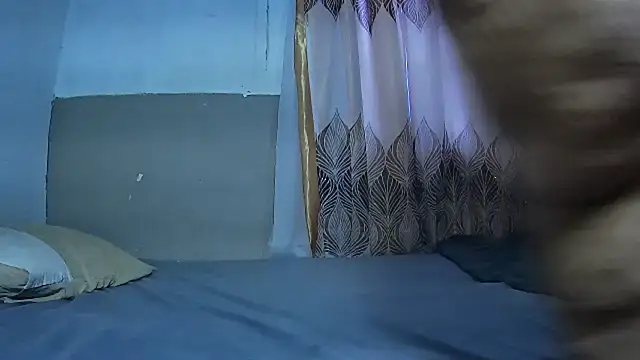 BustyThickyAss online show from 28, 4, 2026