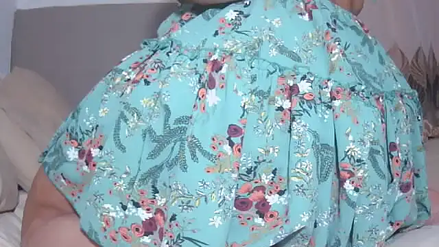 Snapshot of BustyThickyAss chatting on 11, 11, 2025 BustyThickyAss online show from 11, 11, 2025