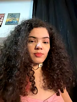 Snapshot of izumikarol chatting on 8, 11, 2025 izumikarol online show from 8, 11, 2025