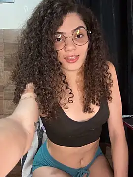 izumikarol online show from 16, 4, 2026