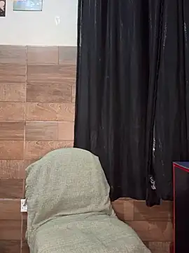 izumikarol online show from 13, 2, 2026