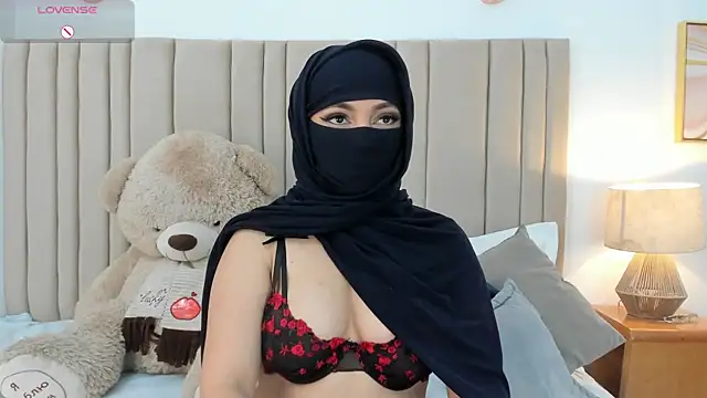 Snapshot of izadii chatting on 1, 6, 2026 izadii online show from 1, 6, 2026
