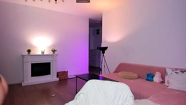 AnysaSmith online show from 9, 4, 2026