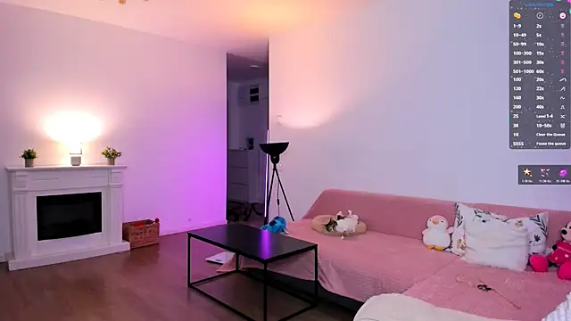 AnysaSmith online show from 11, 4, 2026