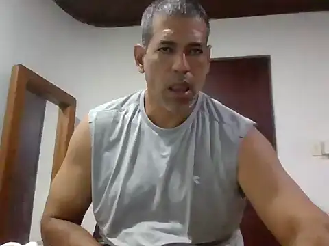 Snapshot of jackbigcock11 chatting on 1, 10, 2025 jackbigcock11 online show from 1, 10, 2025