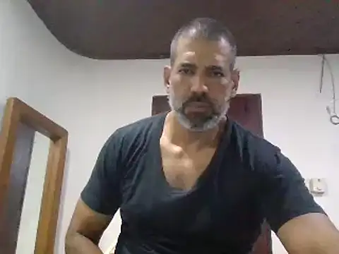 Snapshot of jackbigcock11 chatting on 13, 3, 2025 jackbigcock11 online show from 13, 3, 2025