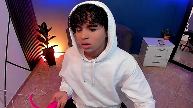 Noah Smith04 online show from 5, 11, 2025