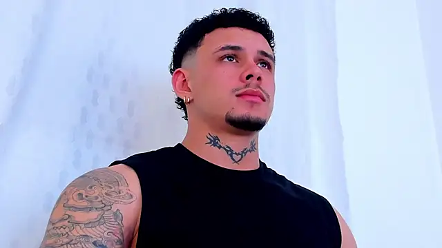 NoahhBrown online show from 9, 11, 2025