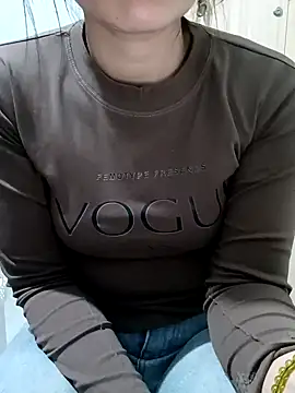 Snapshot of Blythe_69 chatting on 4, 2, 2025 Blythe 69 online show from 4, 2, 2025