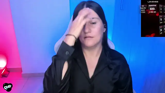 Saskyaa online show from 28, 4, 2026