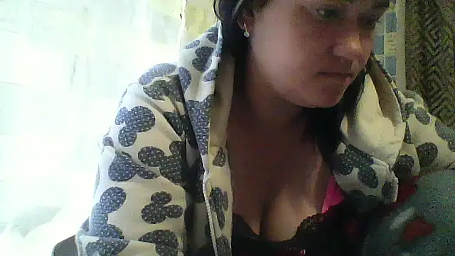 Snapshot of HollyLaBerry chatting on 16, 5, 2026 HollyLaBerry online show from 16, 5, 2026