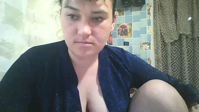 Snapshot of HollyLaBerry chatting on 25, 5, 2026 HollyLaBerry online show from 25, 5, 2026