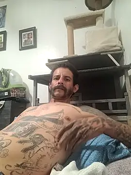 LongDickZee562 online show from 29, 10, 2025