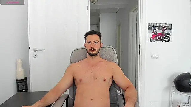 Snapshot of ZackFraser chatting on 1, 7, 2026 ZackFraser online show from 1, 7, 2026