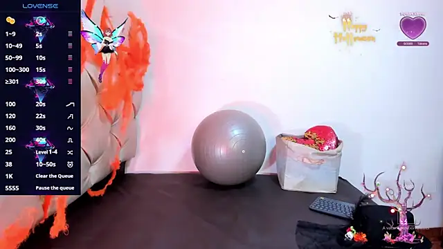 Snapshot of cleopatraa chatting on 1, 11, 2025 cleopatraa online show from 1, 11, 2025