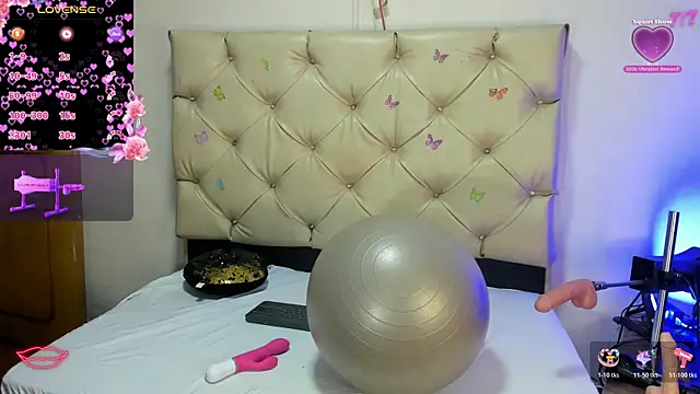 Snapshot of cleopatraa chatting on 12, 5, 2026 cleopatraa online show from 12, 5, 2026