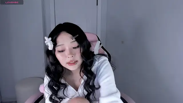 hee young11 online show from 21, 11, 2025