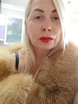 Snapshot of HotJanet chatting on 23, 9, 2025 HotJanet online show from 23, 9, 2025