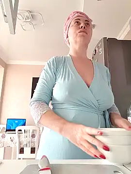 Snapshot of HotJanet chatting on 13, 2, 2025 HotJanet online show from 13, 2, 2025