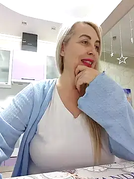Snapshot of HotJanet chatting on 19, 2, 2025 HotJanet online show from 19, 2, 2025