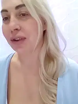 Snapshot of HotJanet chatting on 15, 1, 2025 HotJanet online show from 15, 1, 2025