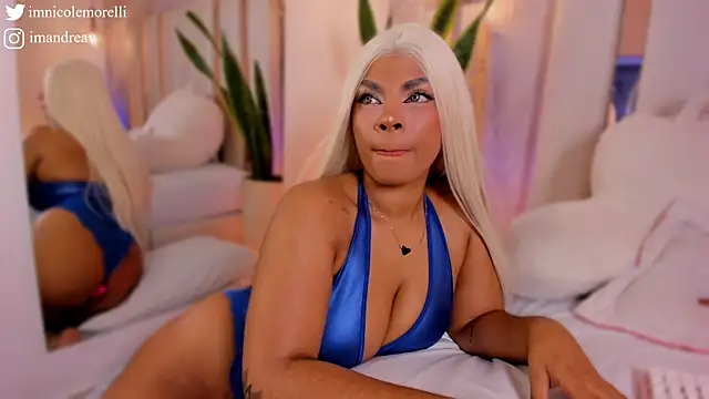 Nicolemorelli2 online show from 10, 11, 2025